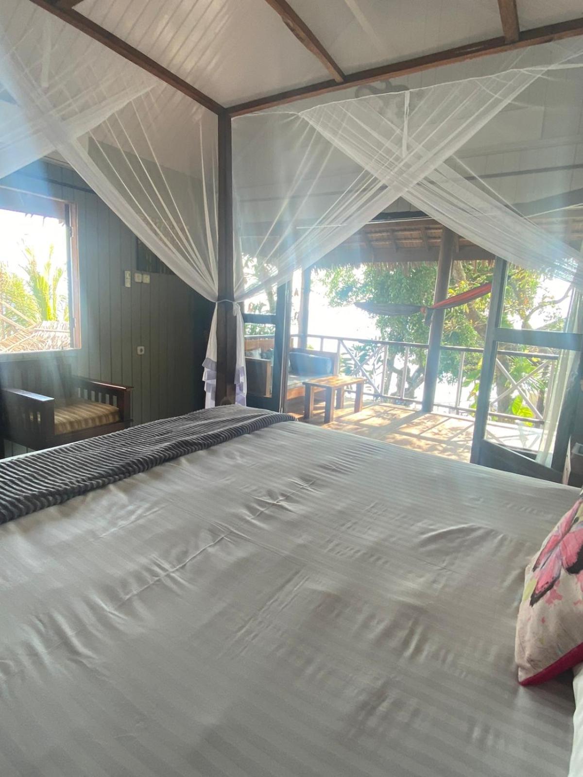 Nini'S Beach Bungalows Bira Oda fotoğraf