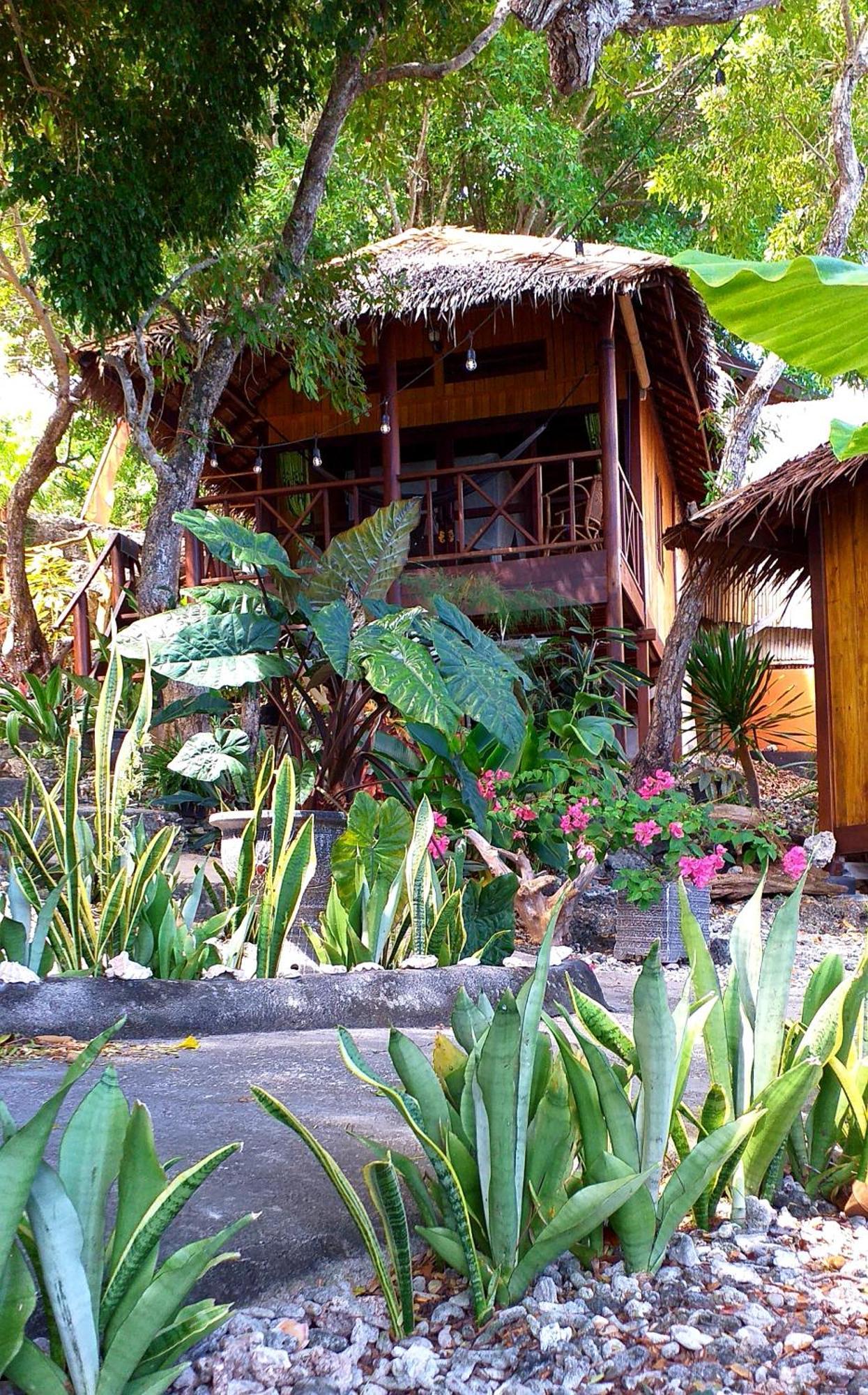 Nini'S Beach Bungalows Bira Oda fotoğraf